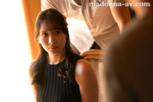 【juq00652】マドンナ専属 電撃移籍第2弾!! 夫と子作りSEXをした後はいつも義父に中出しされ続けています…。 庵ひめか