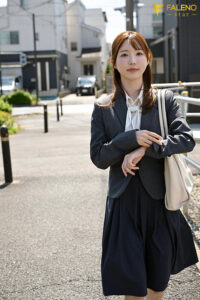 【1fsdss00896】町工場。手錠の鍵は膣の中。あなたは「助けて」と言われ彼女を助けることはできますか？ 天使もえ