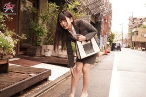 【dass00246】派遣マッサージ師にきわどい秘部を触られすぎて、快楽に耐え切れず寝取られました。 倉木しおり