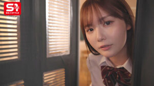 【sone00796】狭~い場所に男(えもの)を連れ込み身動きできない密着状態でじっくりねっとり痴女る肉食ハンターお姉さん miru