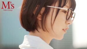 【mvsd00456】隣の爆乳オタク美少女に性癖を特定され脅され痴女られ続けたワタシ。 初愛ねんね