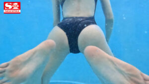 【ssis00759】生徒達をレ●プ魔に駆り立てたハイレグ競泳水着の股間と太もも… 魅惑すぎたエロ脚インストラクター輪●堕ち 星宮一花