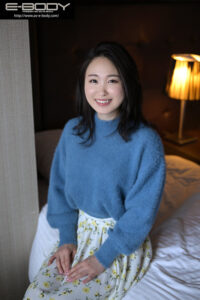 【ebod00913】脱いだらスゴイくびれ巨乳 AV面接にきた超性格イイ隠れHカップ現役女子大生 AVデビュー