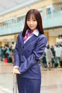 【h_1324skmj00685】大手航空会社勤務の美人CA（キャビンアテンダント）が童貞チ○ポをノーハンドフェラ早漏改善！気品が溢れる一流のおもてなしフェラで暴発大量射精ごっくん→即フル勃起！元気すぎる童貞チ○ポを放っておけないCAはそのまま筆おろし中出しTAKE OFF