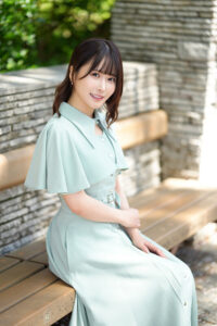 【h_1472hmdnv00750】【ヤリたい盛り】浮気三昧性欲激ヤバ奥様28歳 いくらハメても満足できない欲求不満ドスケベ奥様にGスポ鬼突き&体外式ポルチオショック療法で感度改善中出しセラピー【Difficult to cure!!】