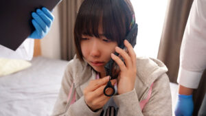 【h_491fsbk00009】低身長140cmの炉利娘で媚薬拘束痙攣人体実験「母に連れられて怪しい治験バイトに来ました。」ミニマム美少女かりな 谷田かりな