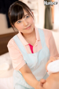 【huntb00502】腰が痛いフリして介護士を呼んだら超ウブで超献身的な美人介護士がやってきた!おっぱい触ったりお尻触ったり髪の毛の匂い嗅いだり抱きついたり…