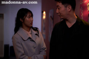 【jur00410】背徳の寝取らせシアタールーム 低俗男たちの醜い肉棒で汚された貞淑妻ー。 竹内有紀