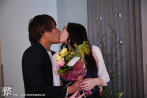 【meyd00928】1年間のセックスレスと1ヵ月間の禁欲を経てー。妻と結婚記念日に無茶苦茶燃えるようなSEXをした。 佐山愛