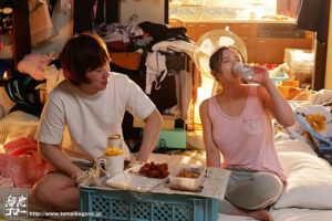 【mfyd00028】だらしない性格の爆乳叔母さんと、むせ返るようなゴミ部屋で1週間ヤリまくったー。 北野未奈