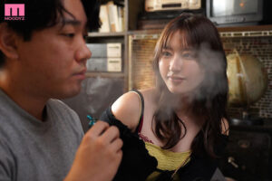 【mida00179】「媚薬使っていきなり白目剥いちゃうかもしれないの、恥ずかしいからさ…」 私と媚薬エッチしない? 東京で彼氏ができたという幼馴染が田舎に帰省中にボクを実験台に媚薬SEXを試してきました… 一ノ瀬あおい