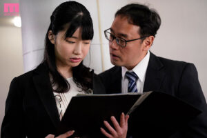 【midv00145】出張先で相部屋になった死ぬほど大嫌いな上司のチ●ポがドストライクすぎて…出張後もおかわりSEXで貪り合った… 琴音華