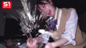 【ofje00510】恥ずかしいけど超快楽！ 可愛くてノリがいい小悪魔たちが射精してもシコシコ止めない男の潮吹き50連発