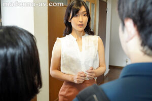 【roe00294】「大きくなったら僕と付き合って下さい」そう言ってくれた少年が娘の婚約者として現れて…。結婚の報告をされた夜、大人になった彼の肉体に溺れてしまった私。 吉永塔子