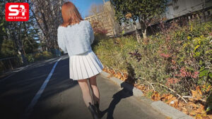 【sone00818】隣に住む可愛いすぎる女子大生がまさかの記憶喪失!?「俺が彼氏なんだよ!!」と信じ込ませ性欲の限りヤリ放題!! 未歩なな