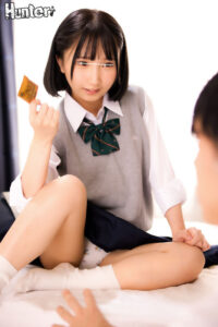 【huntb00458】「ヤリたいならヤリたいって最初から言ってよ!私だってそのつもりで毎回ゴム持ってきてるし…」「ごめんなさい。ヤリたいです!」可愛い幼馴染に…