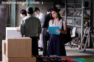 【jur00116】女上司、出張先で恥辱に揺れる中出し電車痴● 吉澤友貴