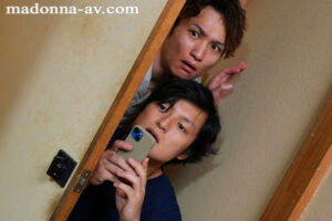 【roe00117】家政婦の真希さんは俺たち家族の母兼・中出しペット 友田真希