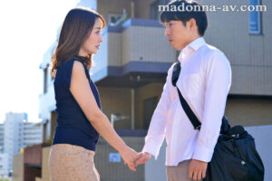 【roe00139】MONROE専属 大人の色気と可愛さを併せ持つ人妻 中出し解禁!! 美しい友人の母、接吻と受精に溺れた日々―。 澤乃かのか