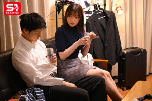 【sone00685】超優しくて気が利いて料理上手でいつでもヤレて男の欲望を全て満たして尽くしてくれる完全無欠のK乳ネキ(セフレ)の癒やしヌキ 鷲尾めい